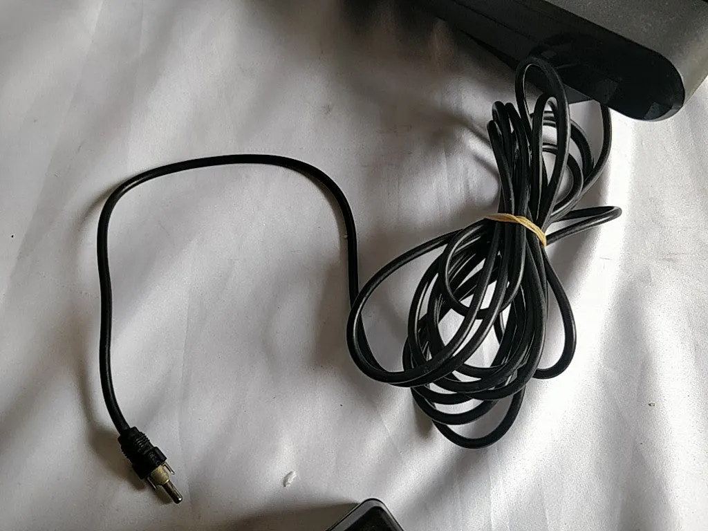 Atari 2800 Console, Controller Pads, PSU, RF Switch cable, Game set -e0620-
