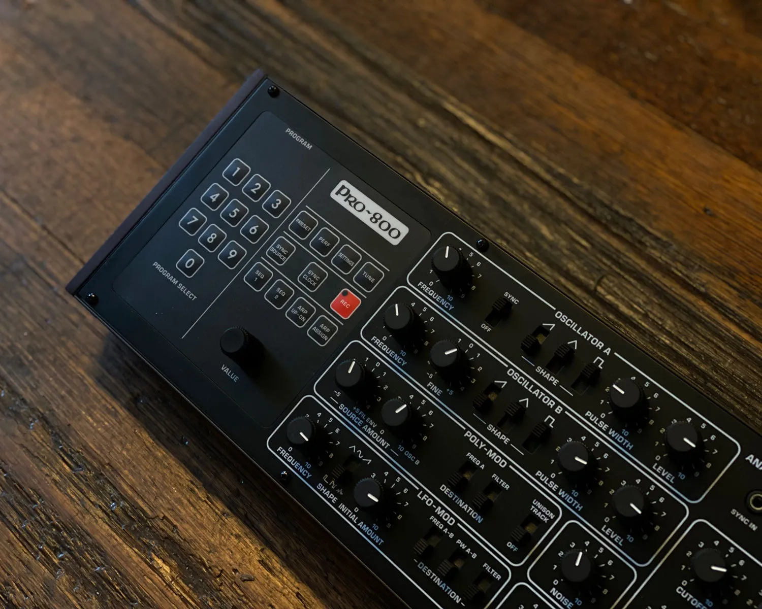 Behringer PRO800 w/ Original Box & PSU