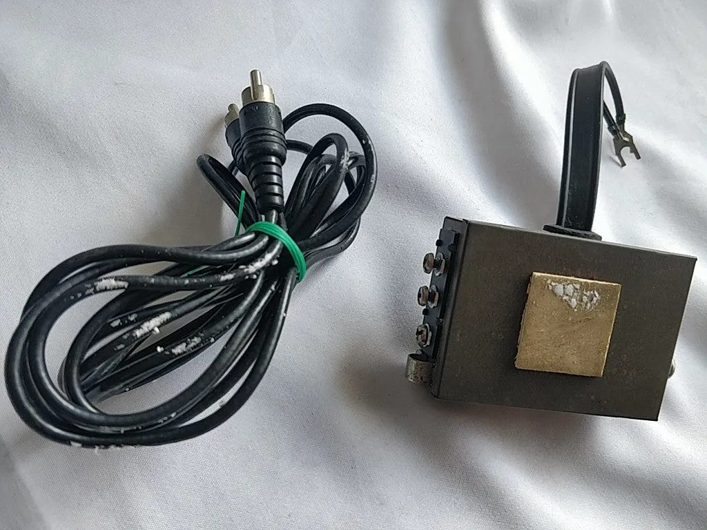 Defective SEGA SG-1000ⅡCONSOLE System, Pads,PSU(AC adapter),Boxed set-d0830-