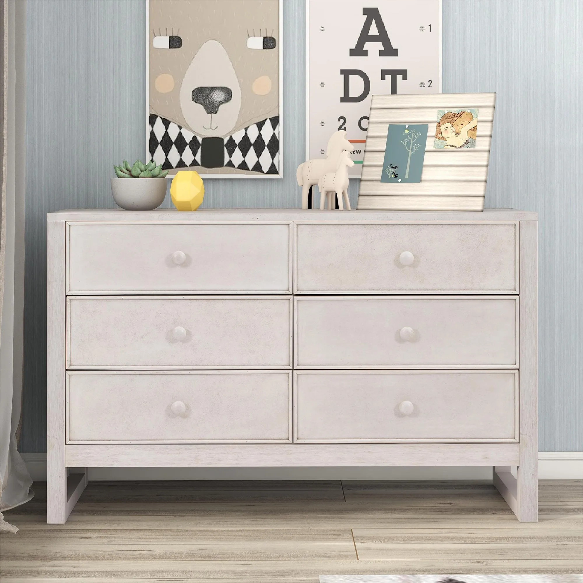 Elegant Vintage 6-Drawer Dresser: Antique White Wood Storage Cabinet