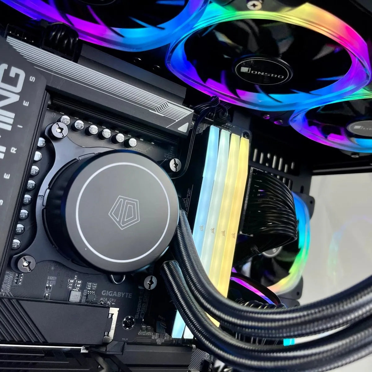 IGaming Core i5/i7 14700KF | RTX 4060 Ti-4070 Ti super | 32GB DDR5 Ram | Hyte 60 Pro Black