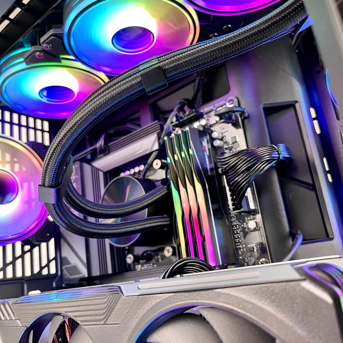 IGaming Core i7/9 14900KF | RTX 4070TI Super-4090 | Y70 Touch Pro