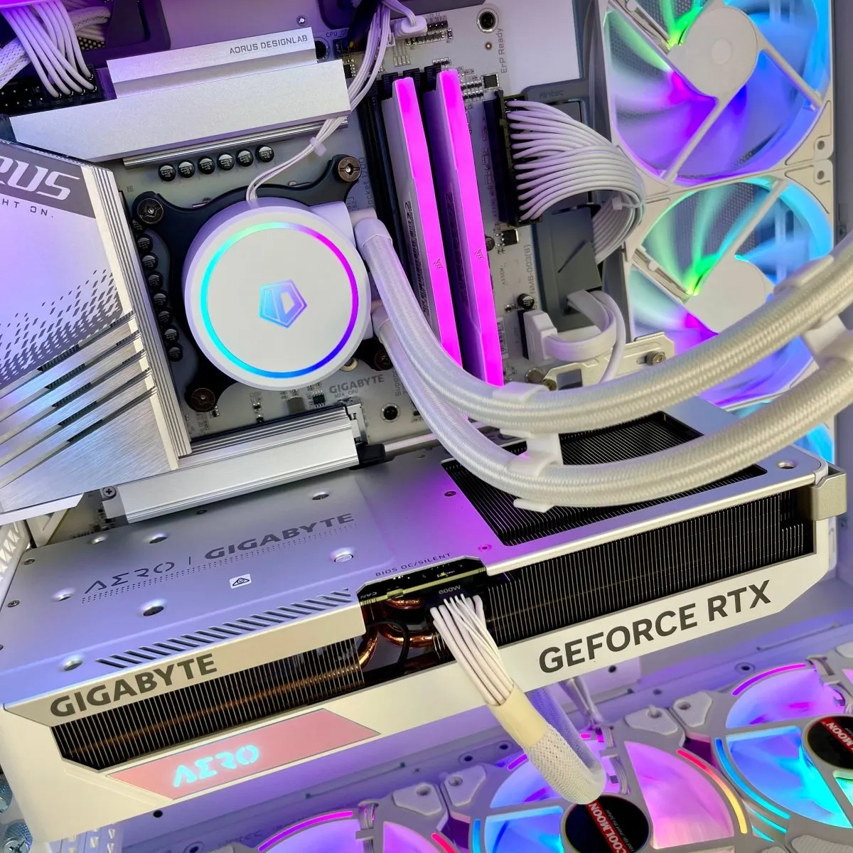 IGaming Intel Core i5-i7 14700KF | RTX 4070/4070 Ti super | Divine Light