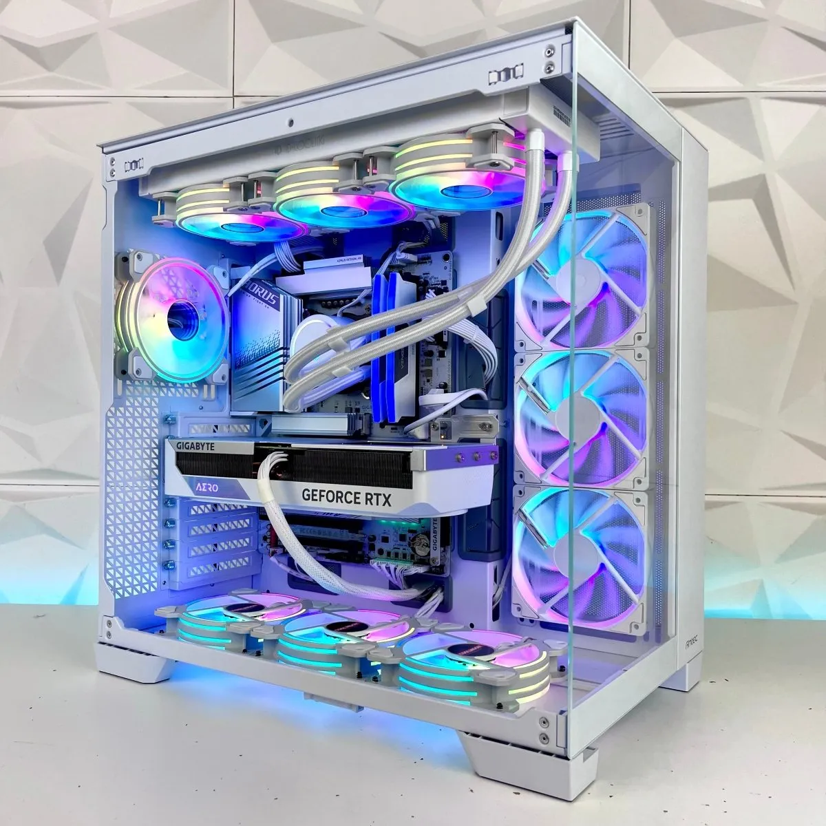 IGaming Intel Core i5-i7 14700KF | RTX 4070/4070 Ti super | Divine Light