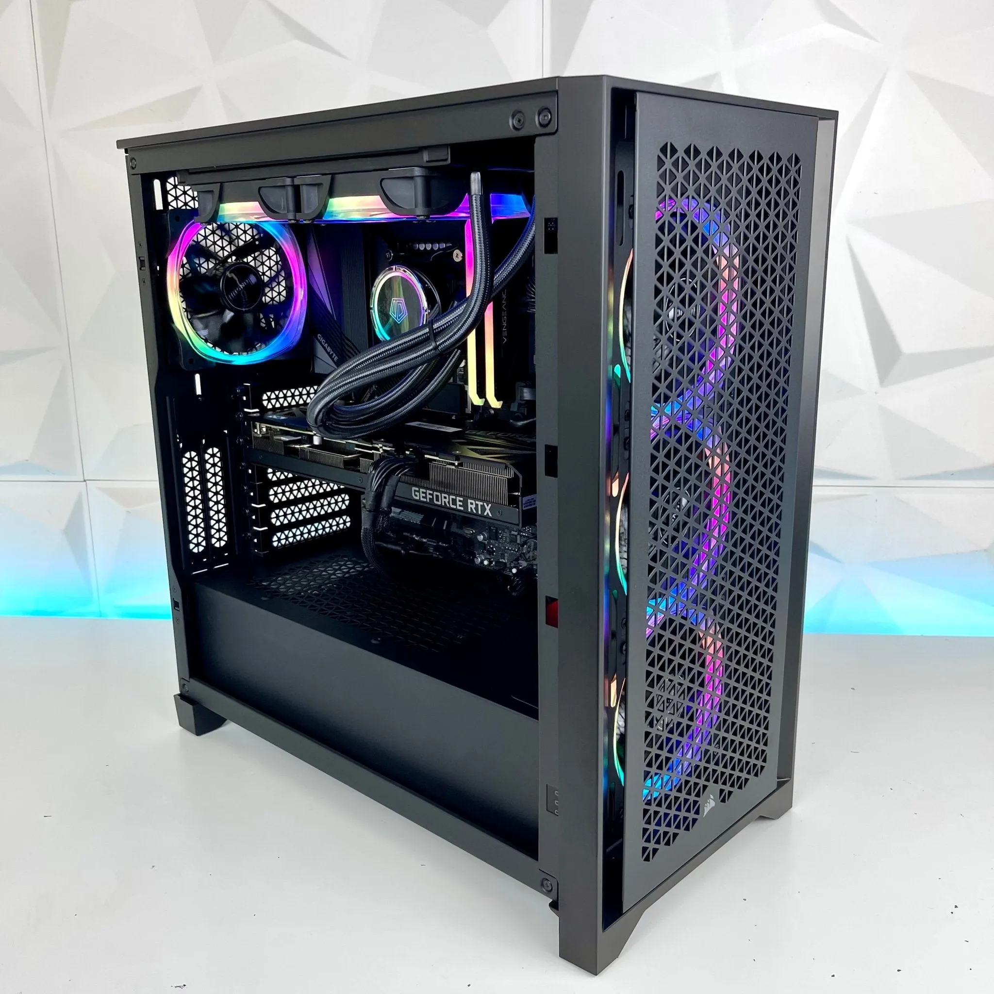 IGaming Intel Core i7 | RTX 4060Ti-4080 | 32GB DDR5 Phantom