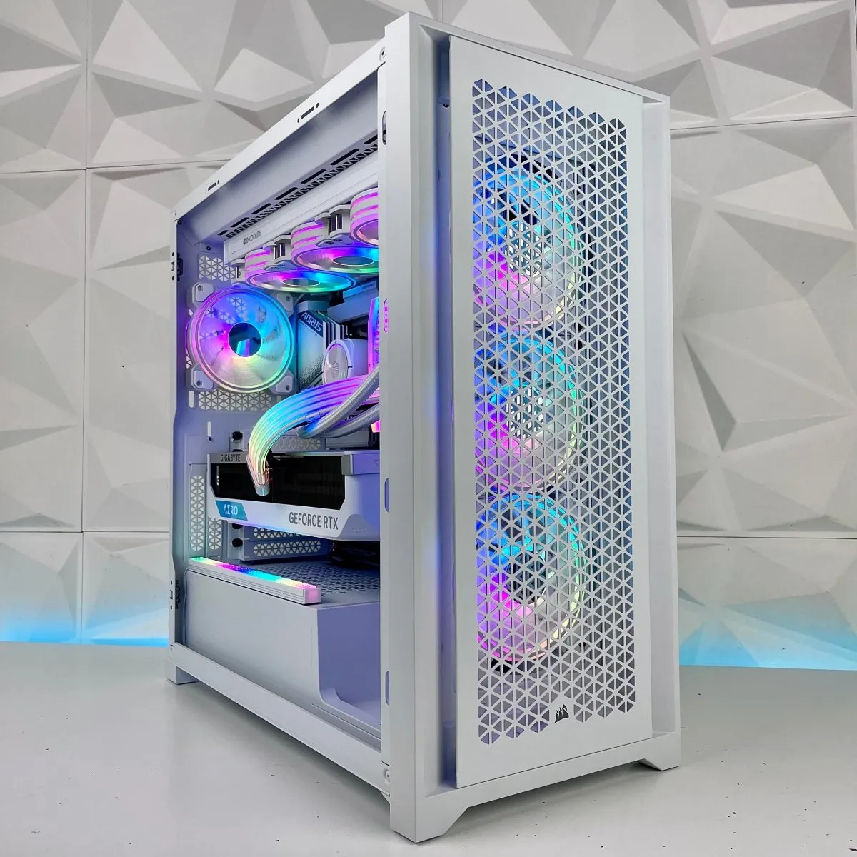 IGaming Intel Core i9 14900KF | RTX 4080S-4090 | 64GB Ram | 5000D Titan Frostfiend