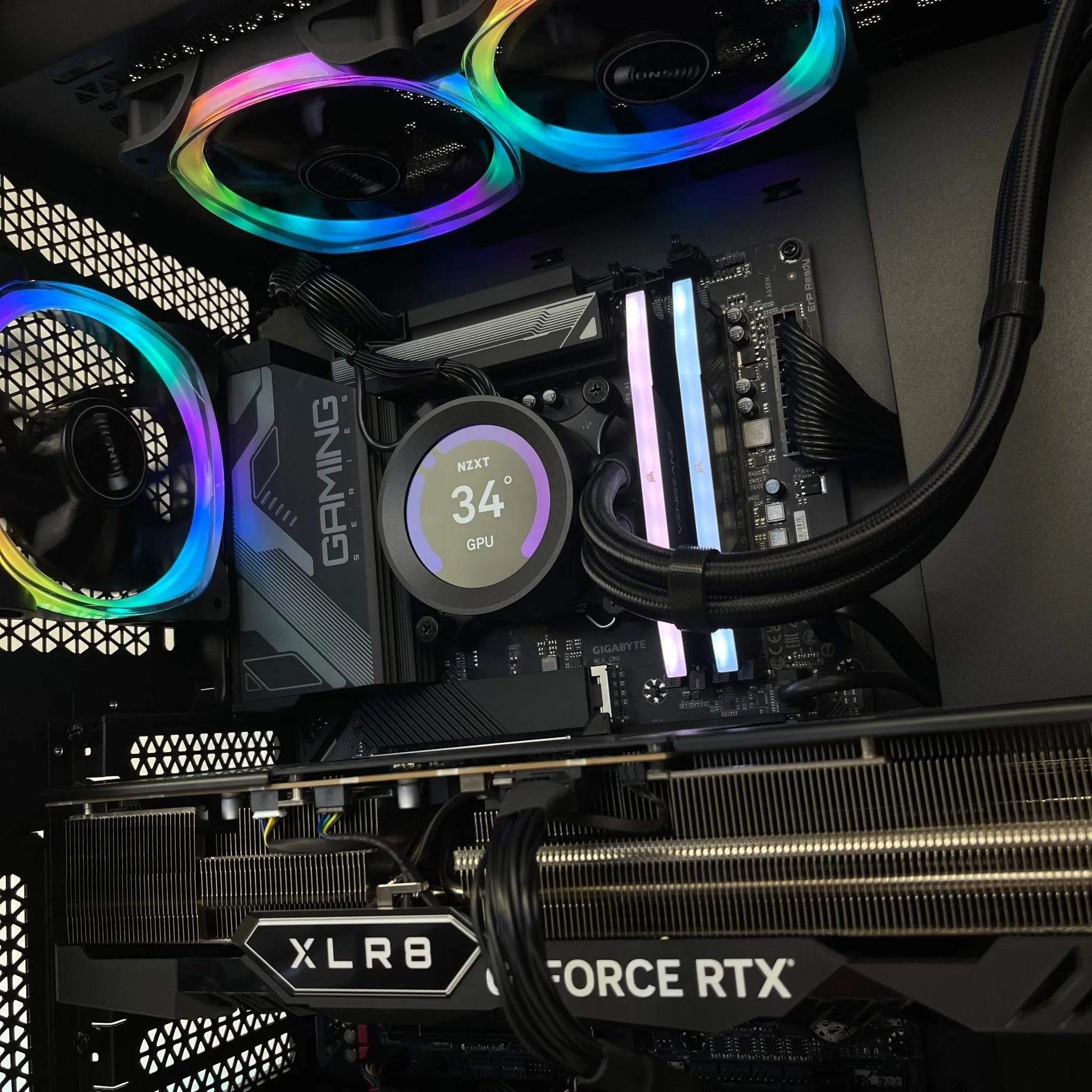IGaming Intel Core i9 14900KF | RTX 4090 OC 24G | Corsair 5000D Black