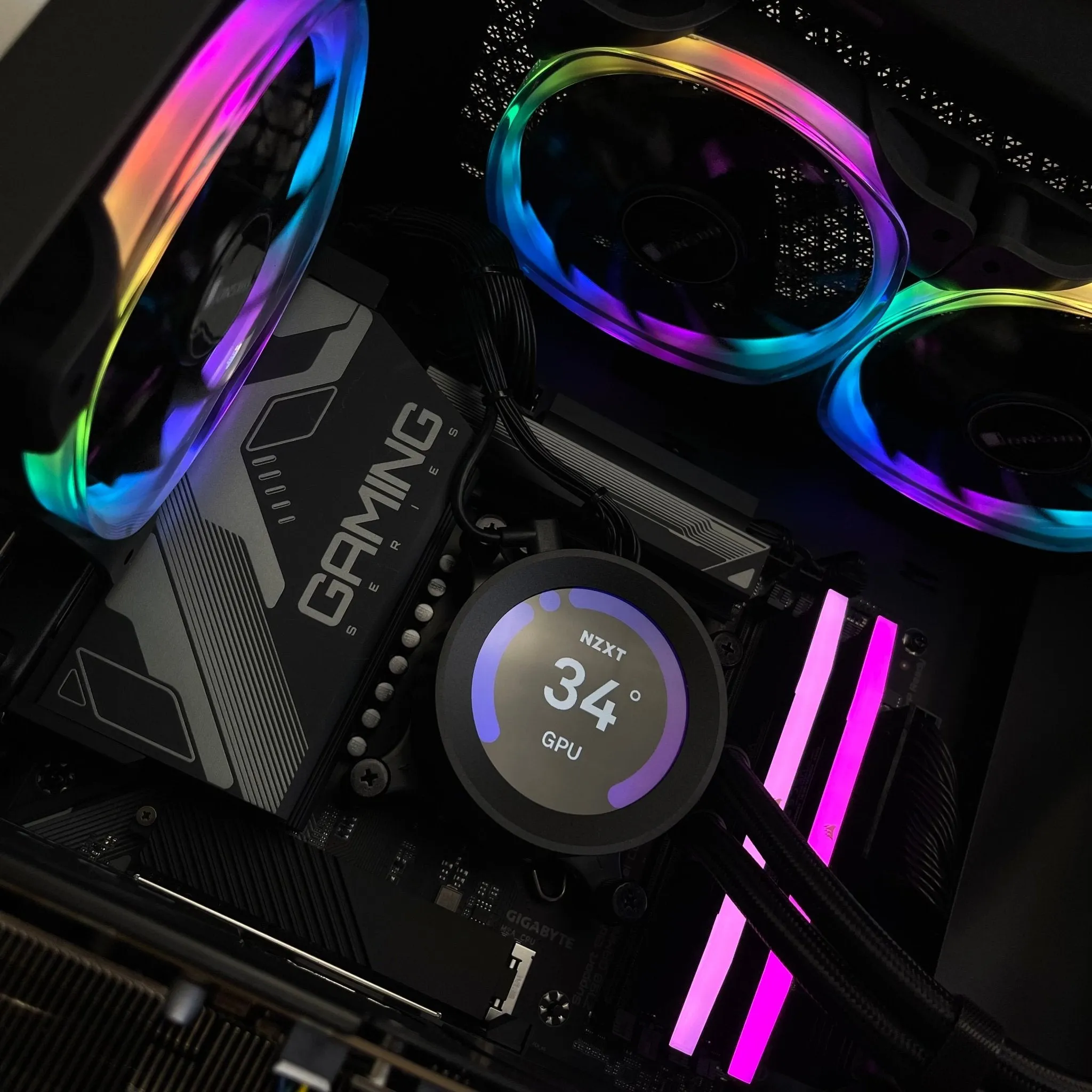 IGaming Intel Core i9 14900KF | RTX 4090 OC 24G | Corsair 5000D Black