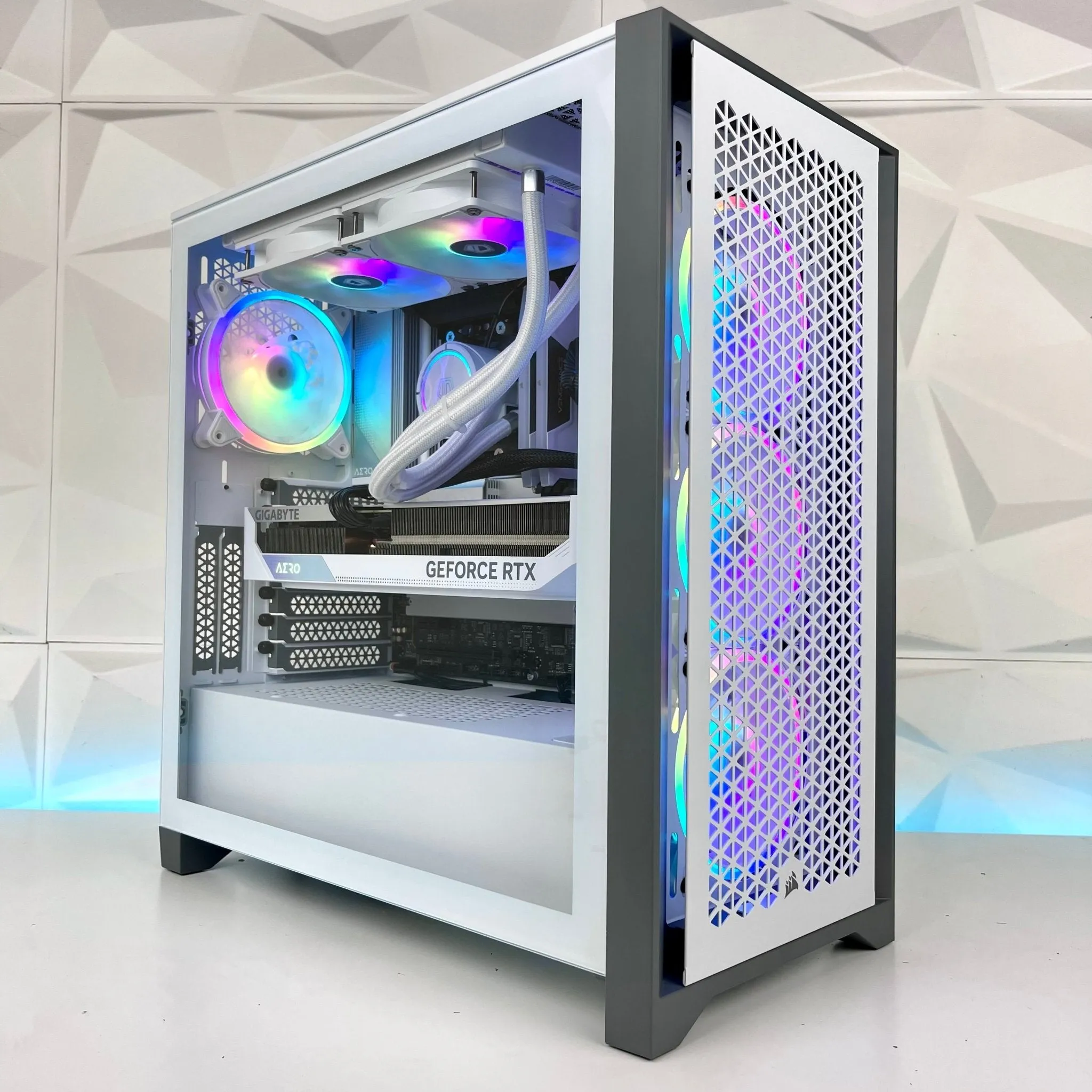IGaming Ryzen 7 7700x | RTX 4070 Ti/4080 Super | 32GB DDR5 ArcticBlaze 4000D