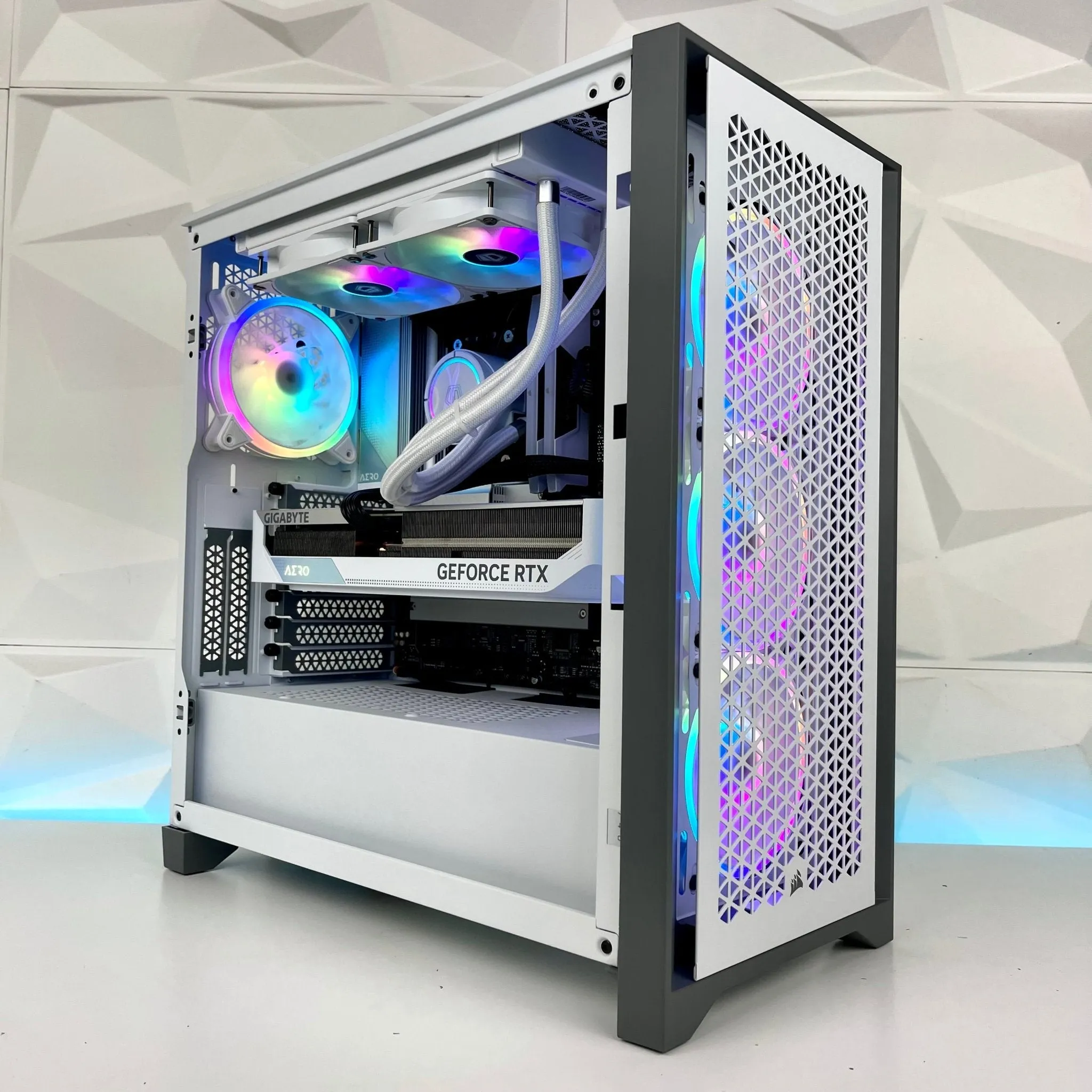 IGaming Ryzen 7 7700x | RTX 4070 Ti/4080 Super | 32GB DDR5 ArcticBlaze 4000D