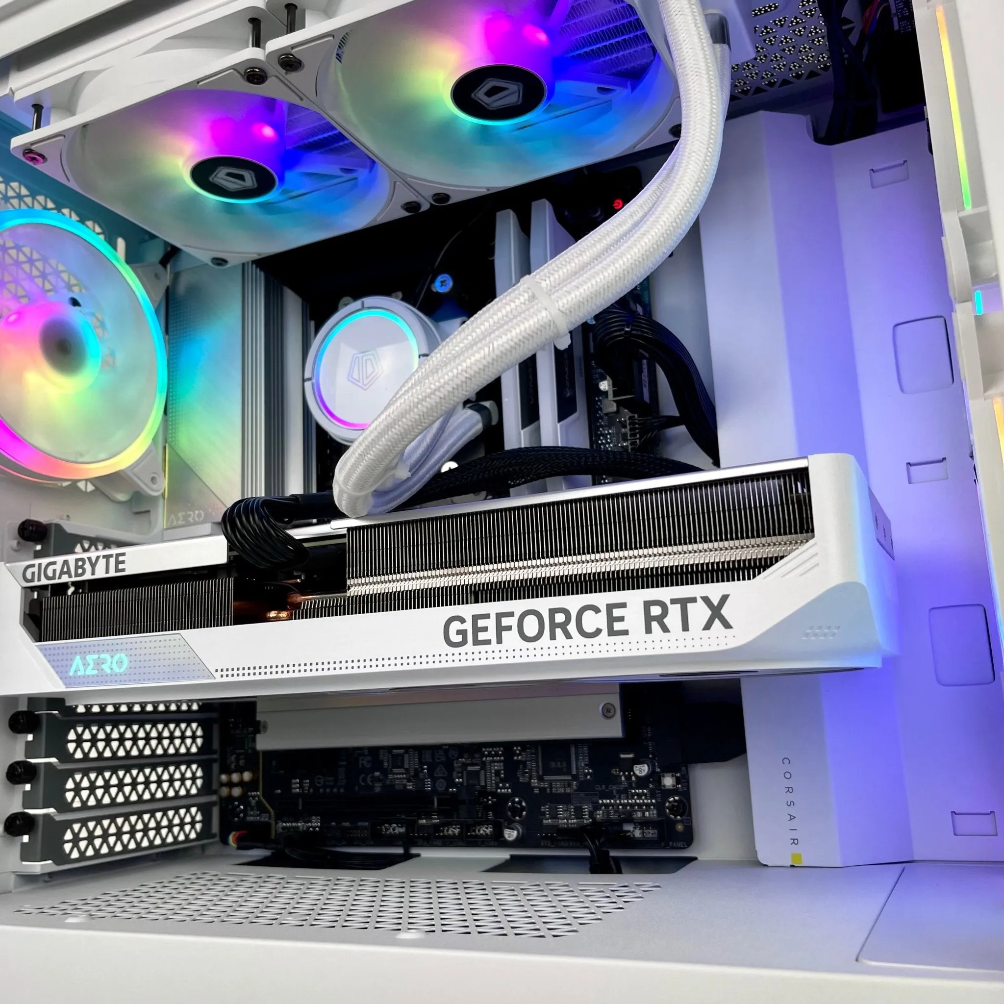 IGaming Ryzen 7 7700x | RTX 4070 Ti/4080 Super | 32GB DDR5 ArcticBlaze 4000D