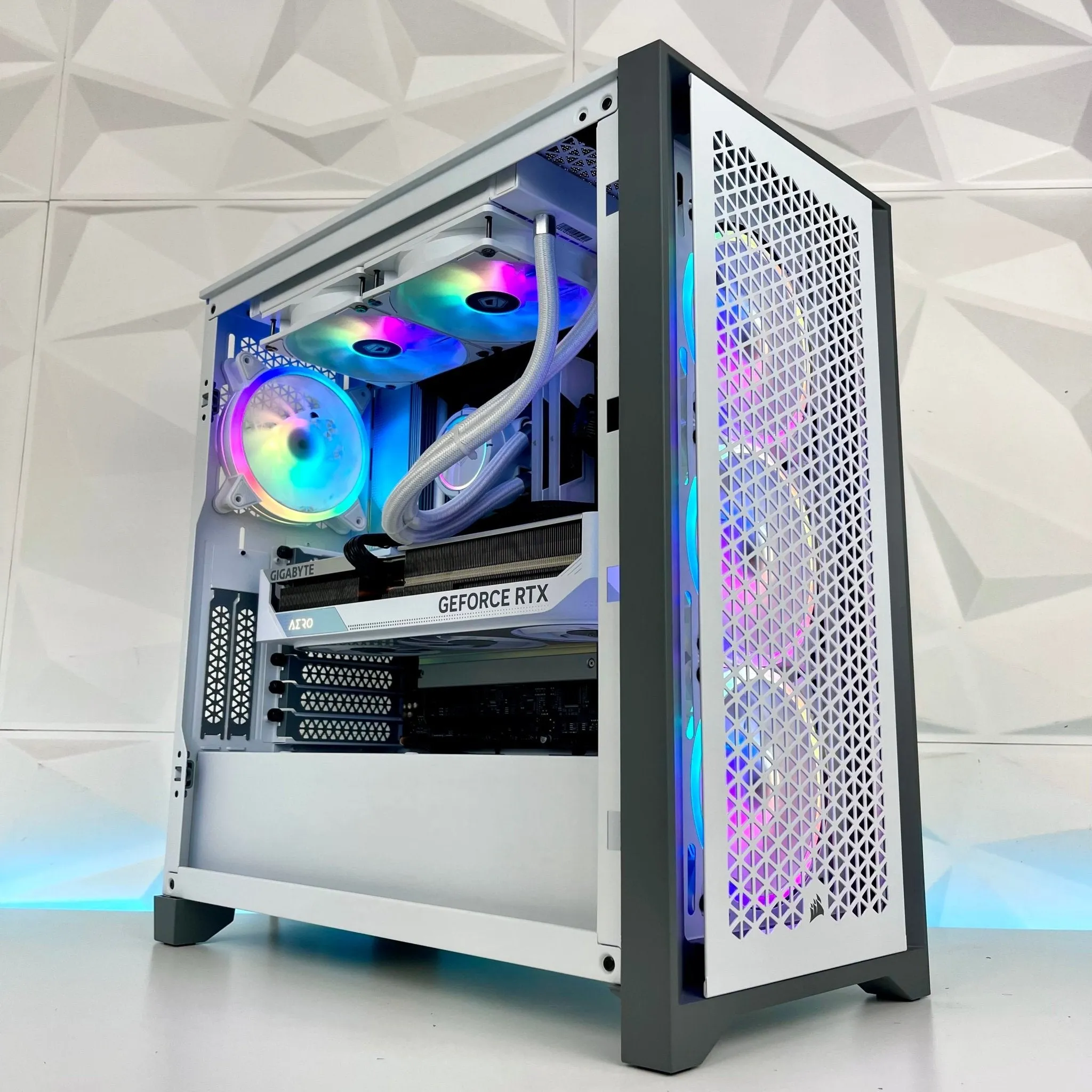 IGaming Ryzen 7 7700x | RTX 4070 Ti/4080 Super | 32GB DDR5 ArcticBlaze 4000D