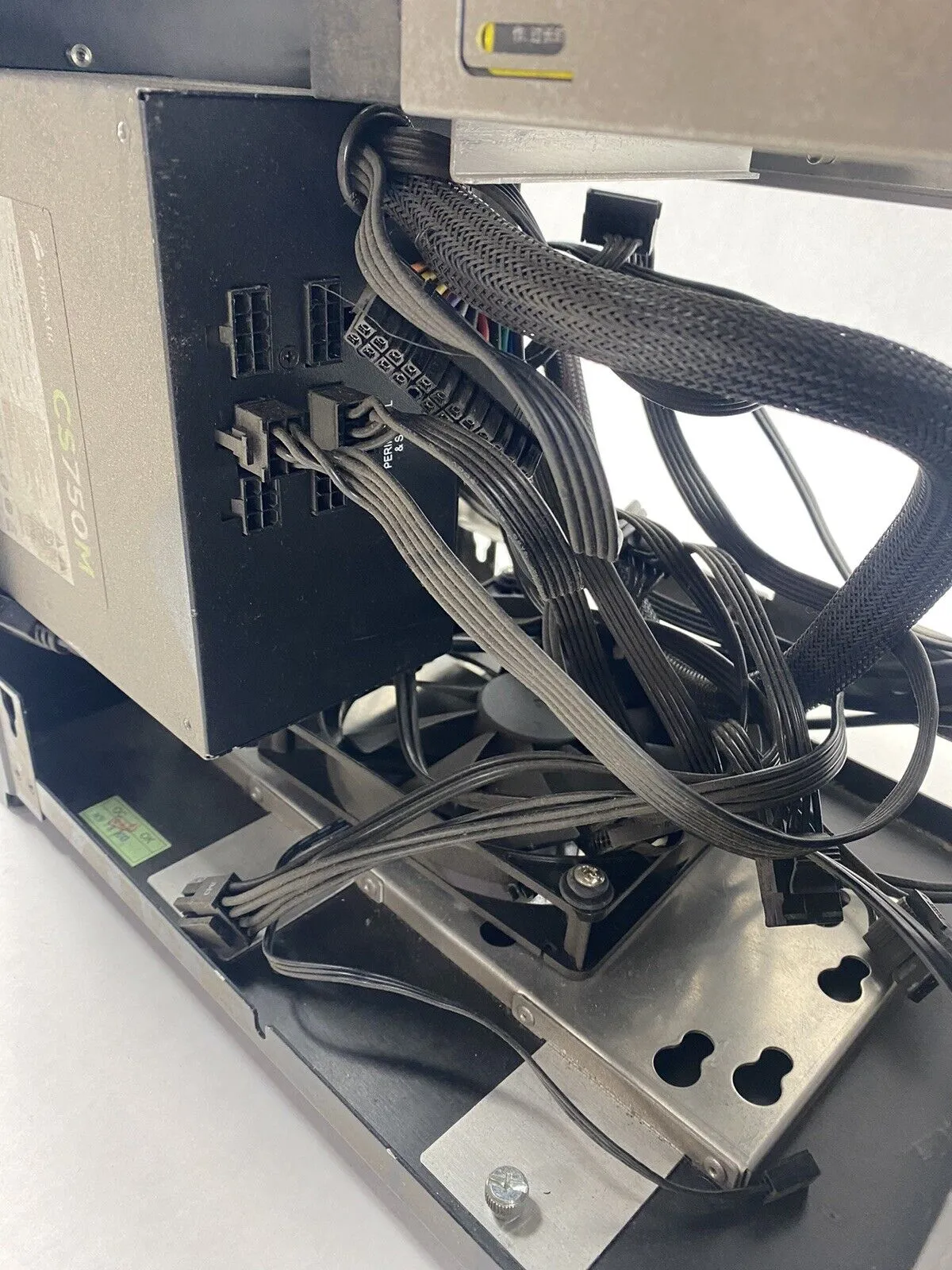 Lian Li PC-Q27 ITX Computer Case w/ Corsair CS750M 750W Power Supply