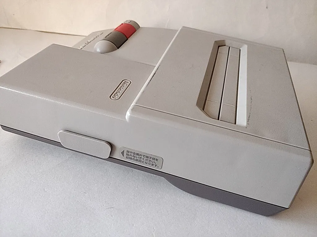 Nintendo New (AV) Famicom (NES2).Console,2 Pads,Manual,Game,Boxed tested-d0130-