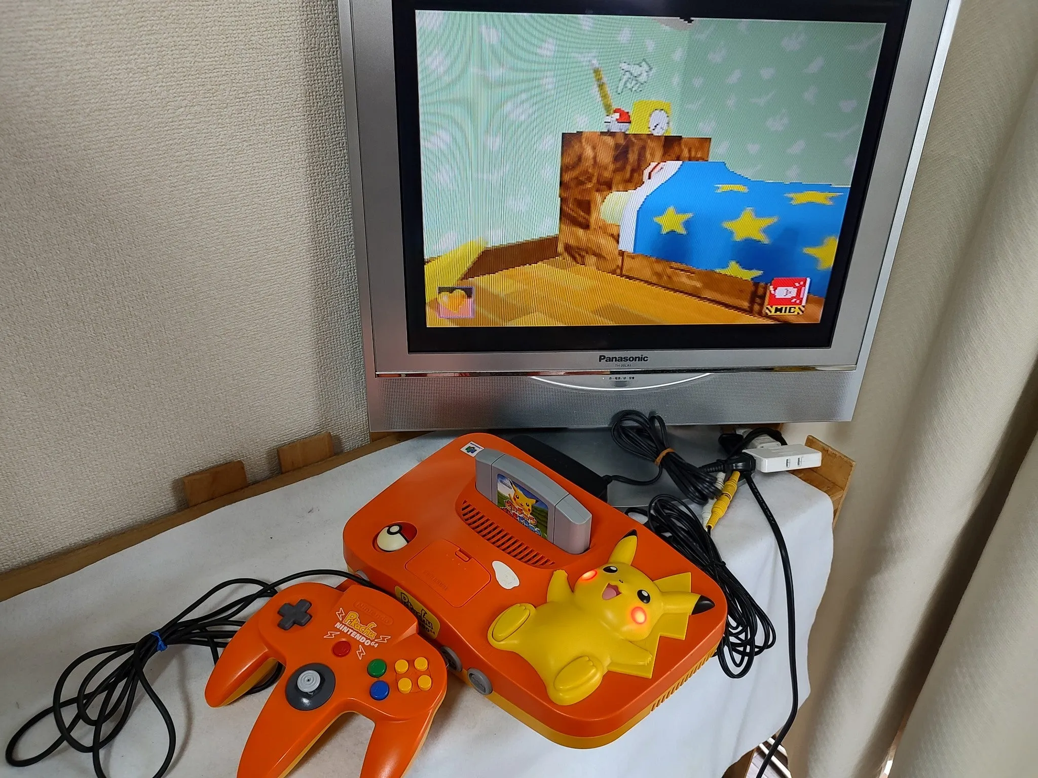 Nintendo64 Pokemon Pikachu limited Orange Color Console,Pad,PSU set tested-g0408