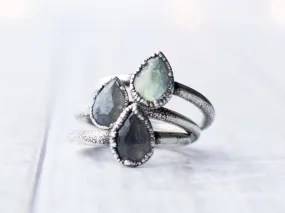 Oxidized Silver Labradorite Ring | Labradorite feldspar ring
