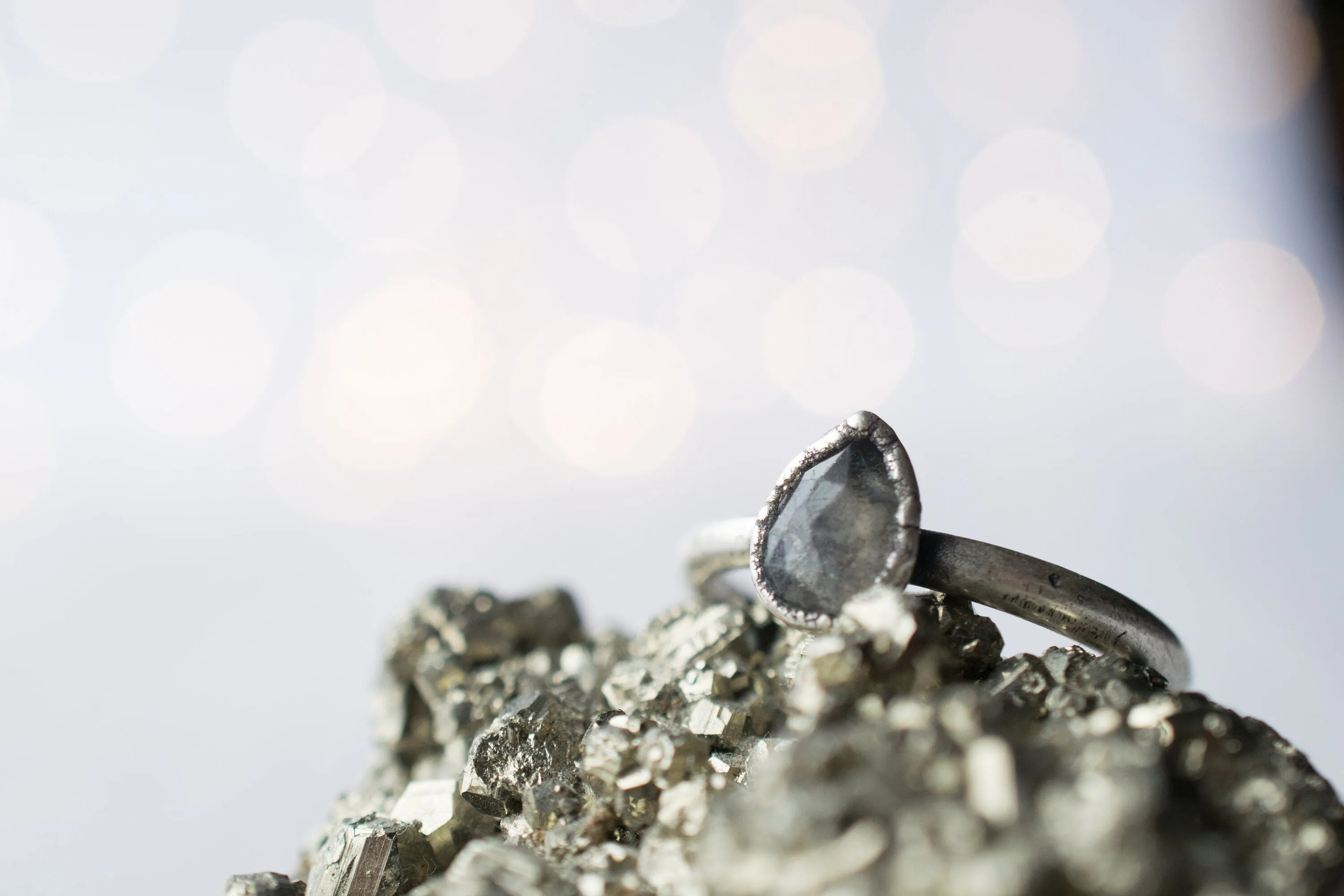 Oxidized Silver Labradorite Ring | Labradorite feldspar ring