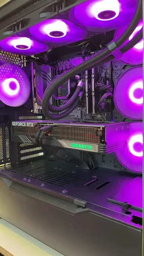 PC GAMING NEUF RYZEN 7 5700X 3,4GHz 32GB DDR4 SSD M.2 1TB NVMe RTX4070 OC 12GB 3 FANS