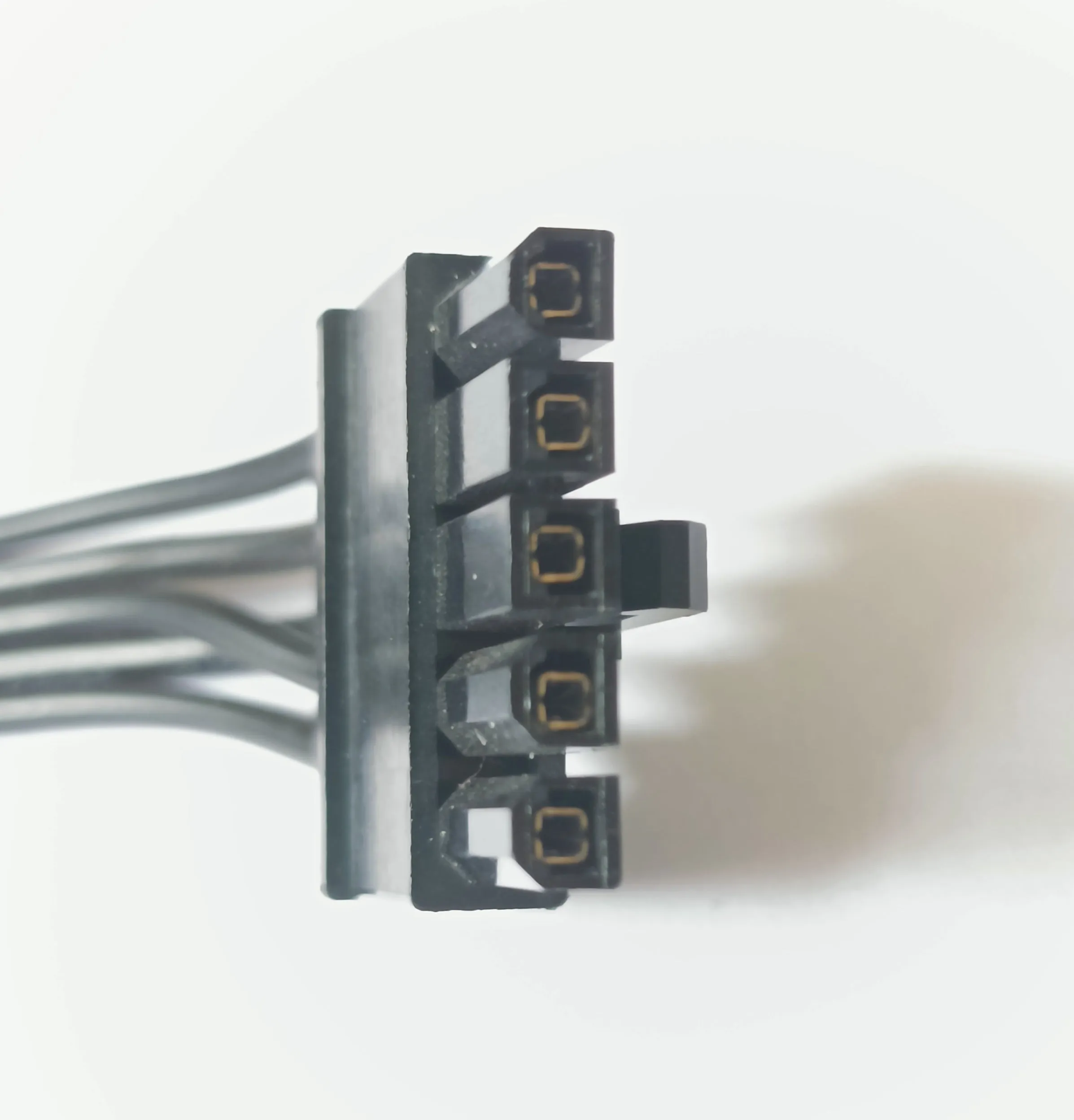 Pi ® (PiPlus®) 5 Pin to 3 SATA 15Pin Power Supply Cable for Cooler Master V series