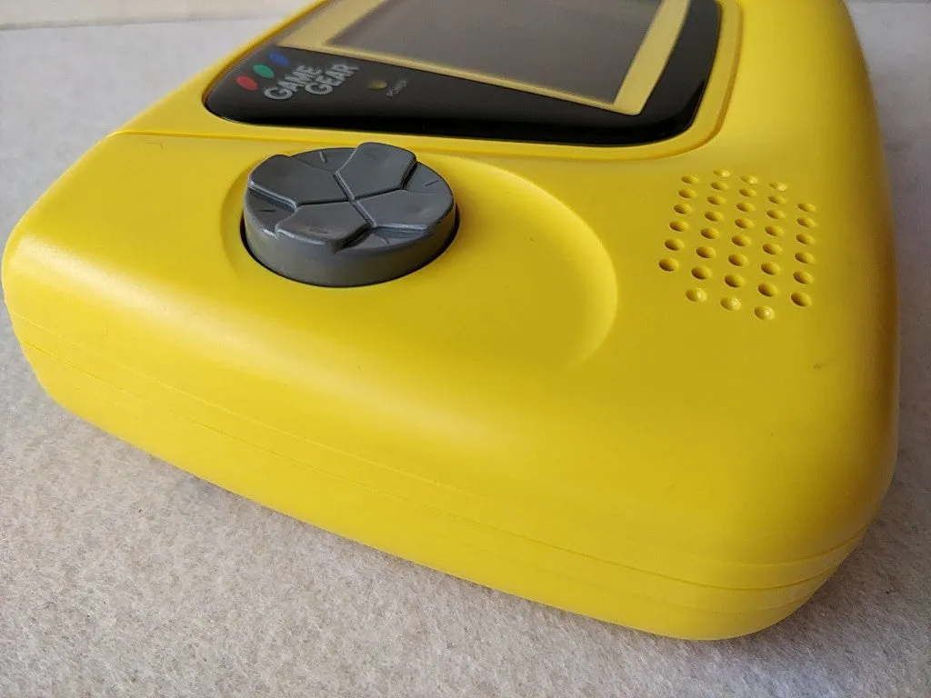 SEGA GAME GEAR HGG-3223 Yellow color Handheld Console/Has dead pixel line-d0223-