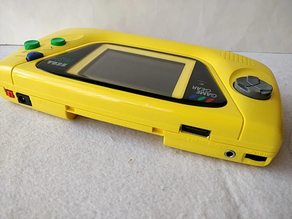 SEGA GAME GEAR HGG-3223 Yellow color Handheld Console/Has dead pixel line-d0223-