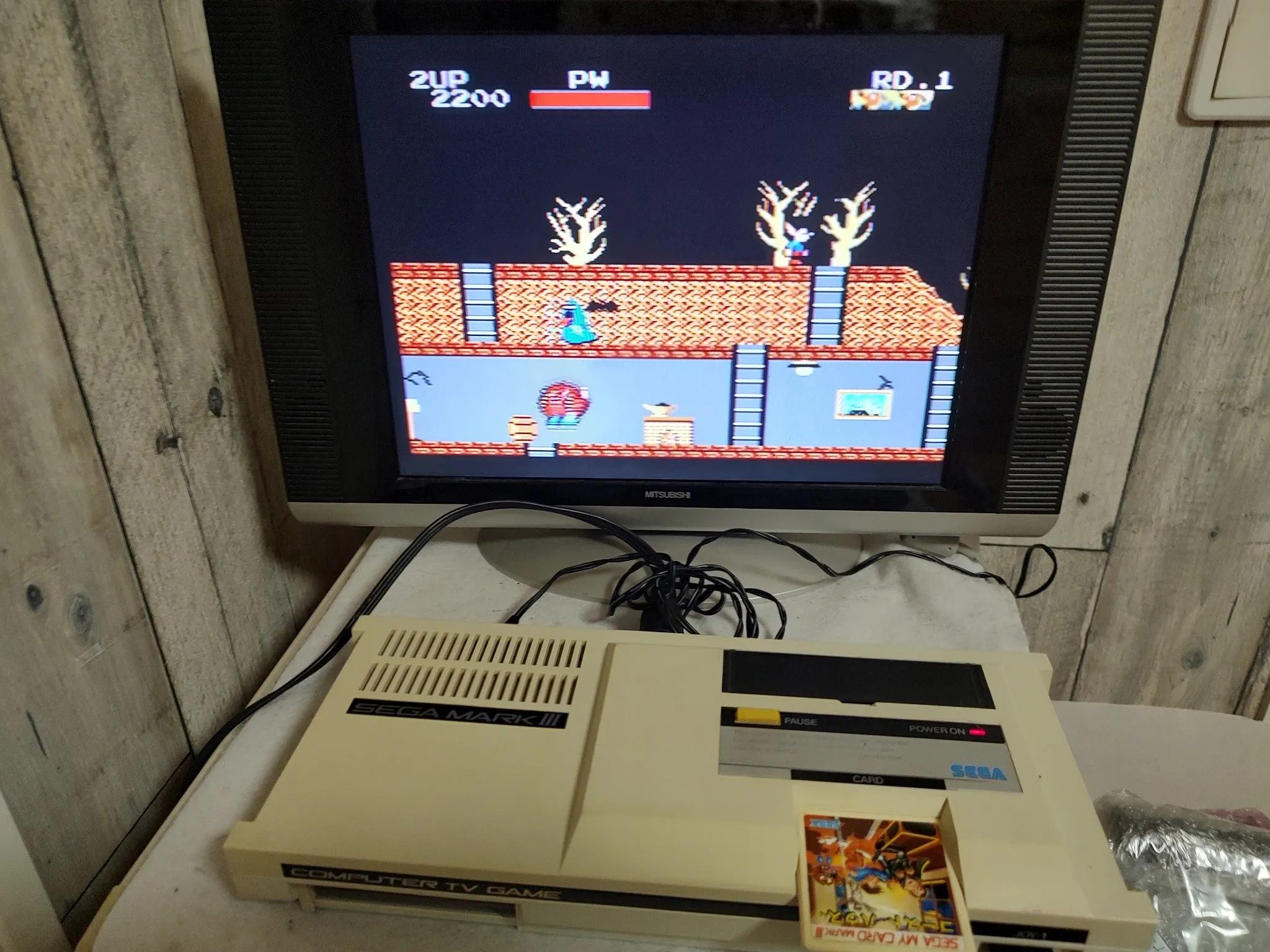 SEGA MARK 3 III CONSOLE (Sega Master System) ,Pads set. Working -f0822-