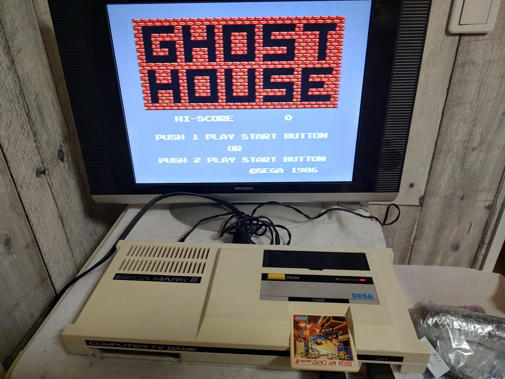 SEGA MARK 3 III CONSOLE (Sega Master System) ,Pads set. Working -f0822-