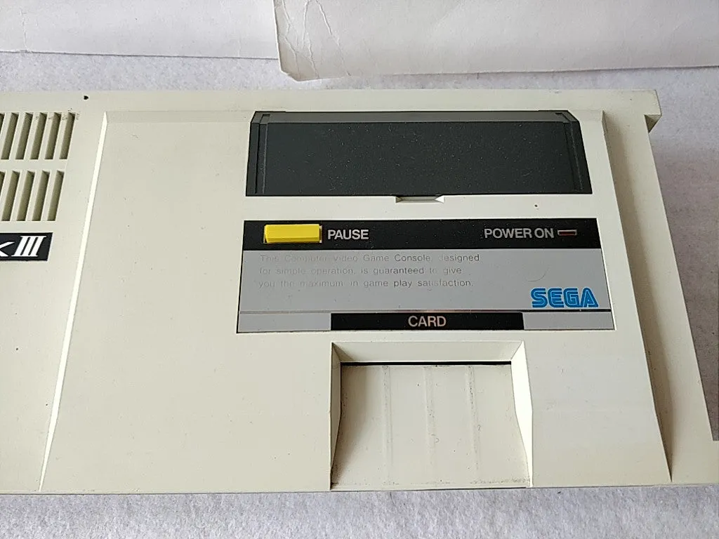 SEGA MARK 3 III CONSOLE (Sega Master System) ,Pads,PSU,AV cable,Game set-c0423-