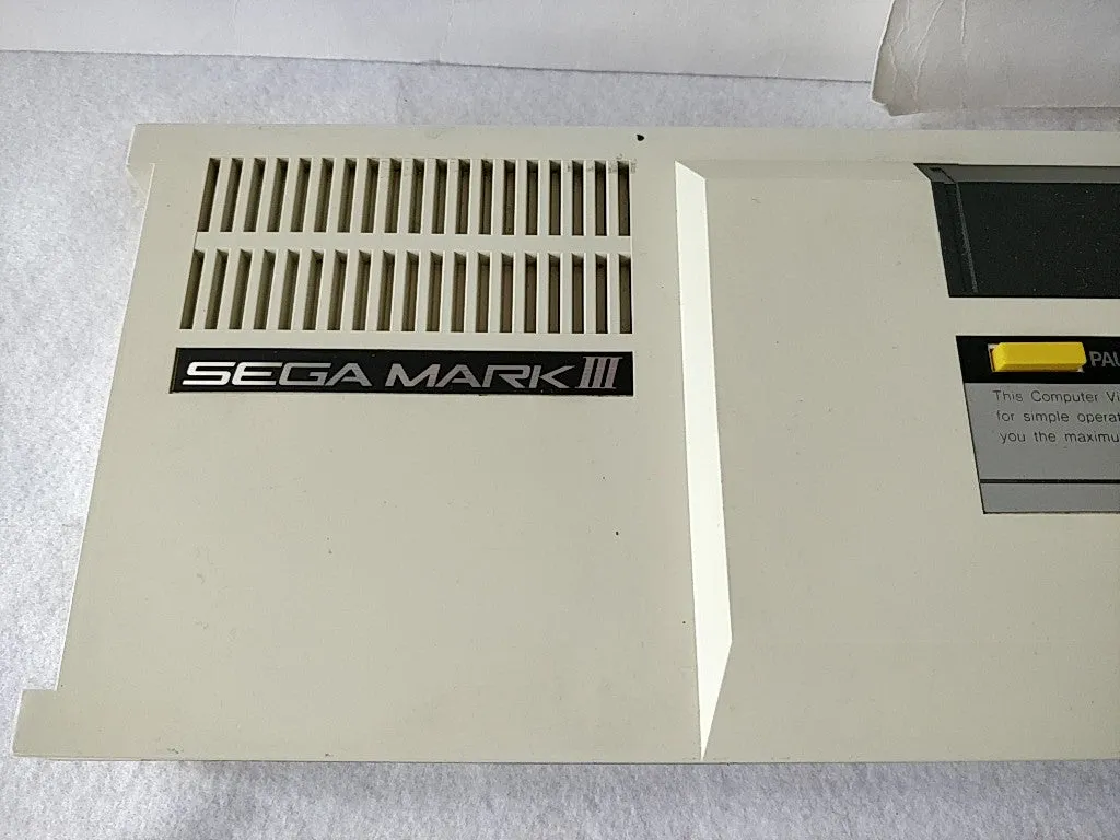 SEGA MARK 3 III CONSOLE (Sega Master System) ,Pads,PSU,AV cable,Game set-c0423-