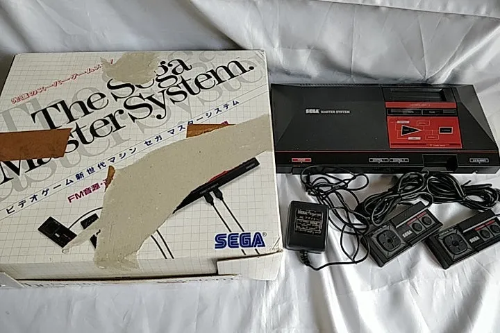 SEGA Master System Console MK-2000,Two Pads,PSU,Boxed set tested-a1126-