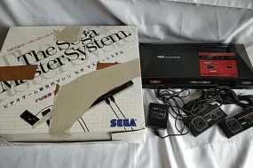 SEGA Master System Console MK-2000,Two Pads,PSU,Boxed set tested-a1126-