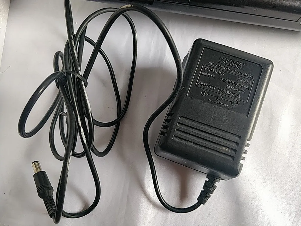 SEGA Mega Drive Console System HAA-2510, PSU, Pad and Box set/ tested-e0513-